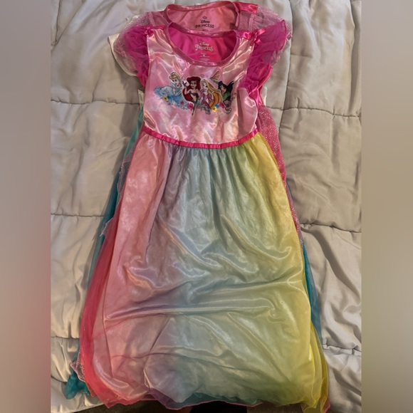 Girls SZ 8 Disney nightgown bundle of 7 - Picture 5 of 8